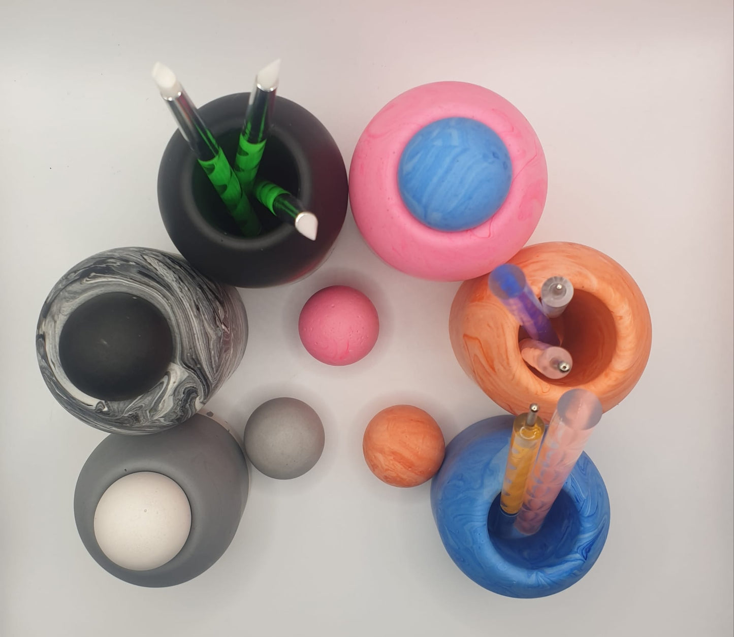 Sleek Sphere Trio: Customisable Cylindrical Storage Jars Set