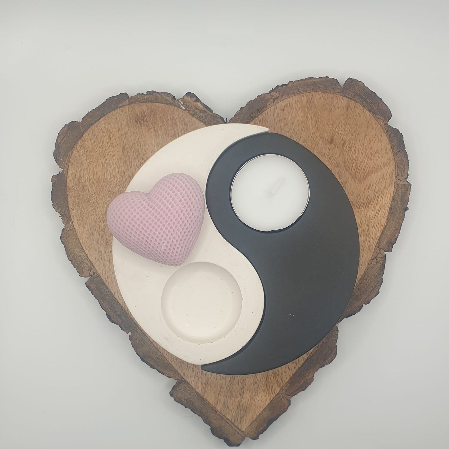 Harmony Duo: Bespoke Yin and Yang Jesmonite Tealight Holders